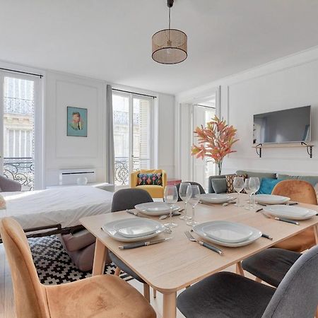 Joli Appartement Champs Elysees - 6P Paris Luaran gambar